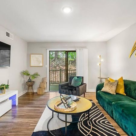High-End On A Budget At Truist Park Атланта Екстериор снимка